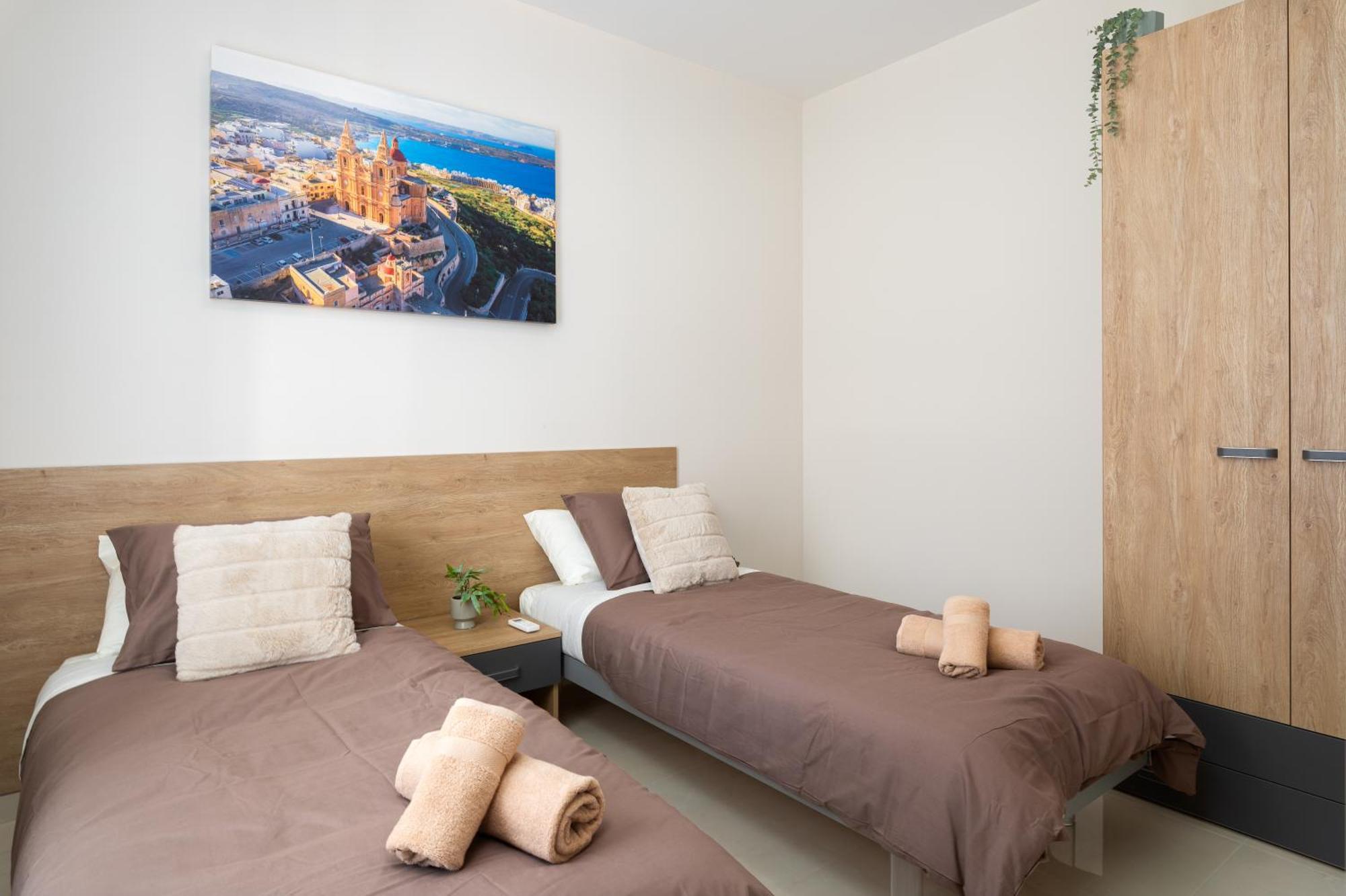 Edka Suites - Modern Sunlit 2Bd Apartments With Balconies - Close To Sliema Promenade, St Julian'S & St Georges Bay Gzira Bagian luar foto