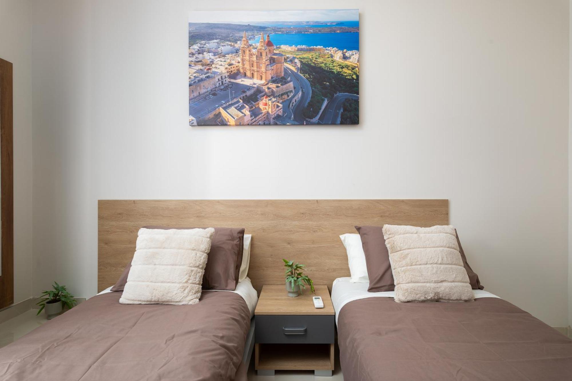 Edka Suites - Modern Sunlit 2Bd Apartments With Balconies - Close To Sliema Promenade, St Julian'S & St Georges Bay Gzira Bagian luar foto