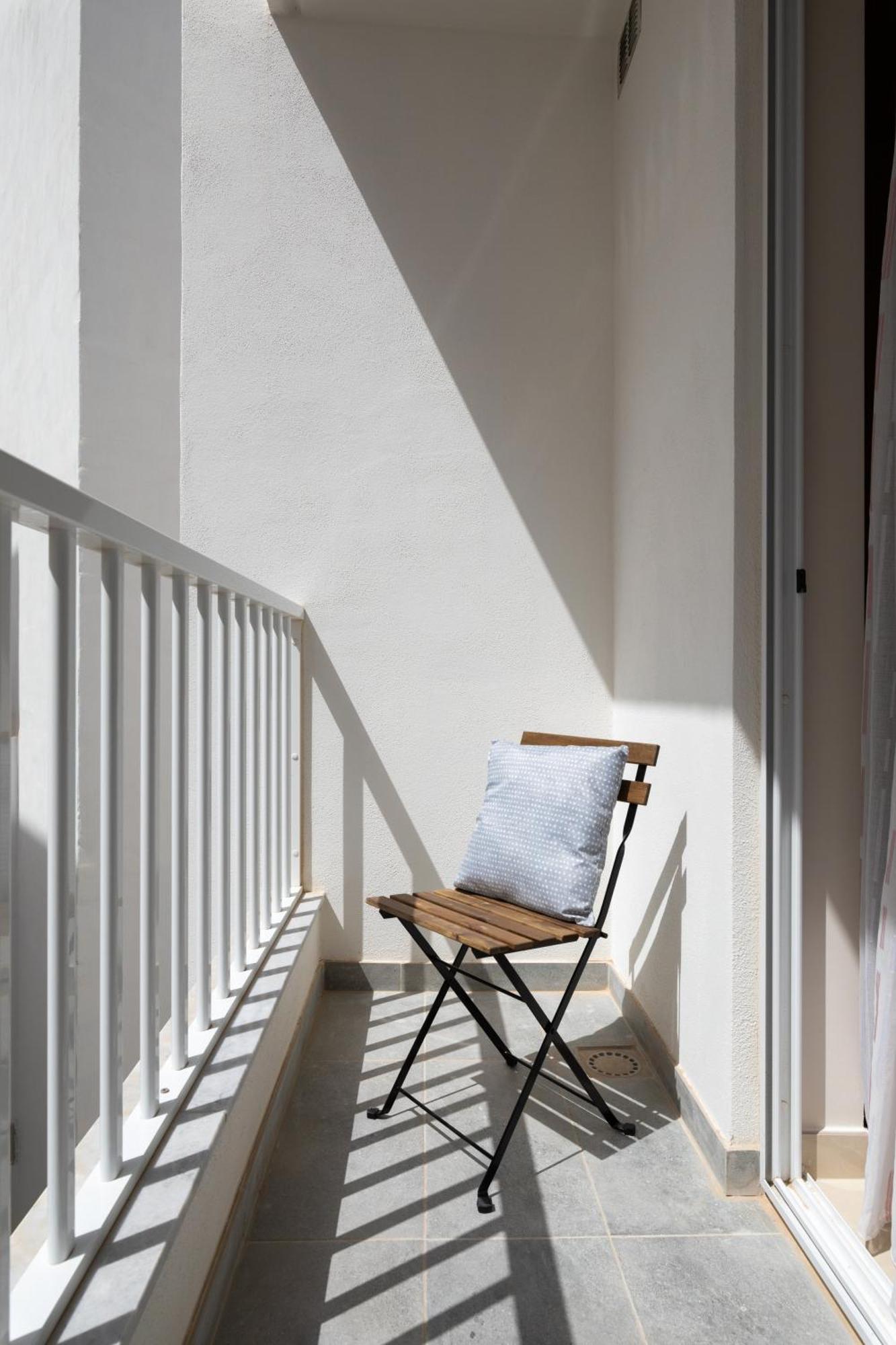 Edka Suites - Modern Sunlit 2Bd Apartments With Balconies - Close To Sliema Promenade, St Julian'S & St Georges Bay Gzira Bagian luar foto